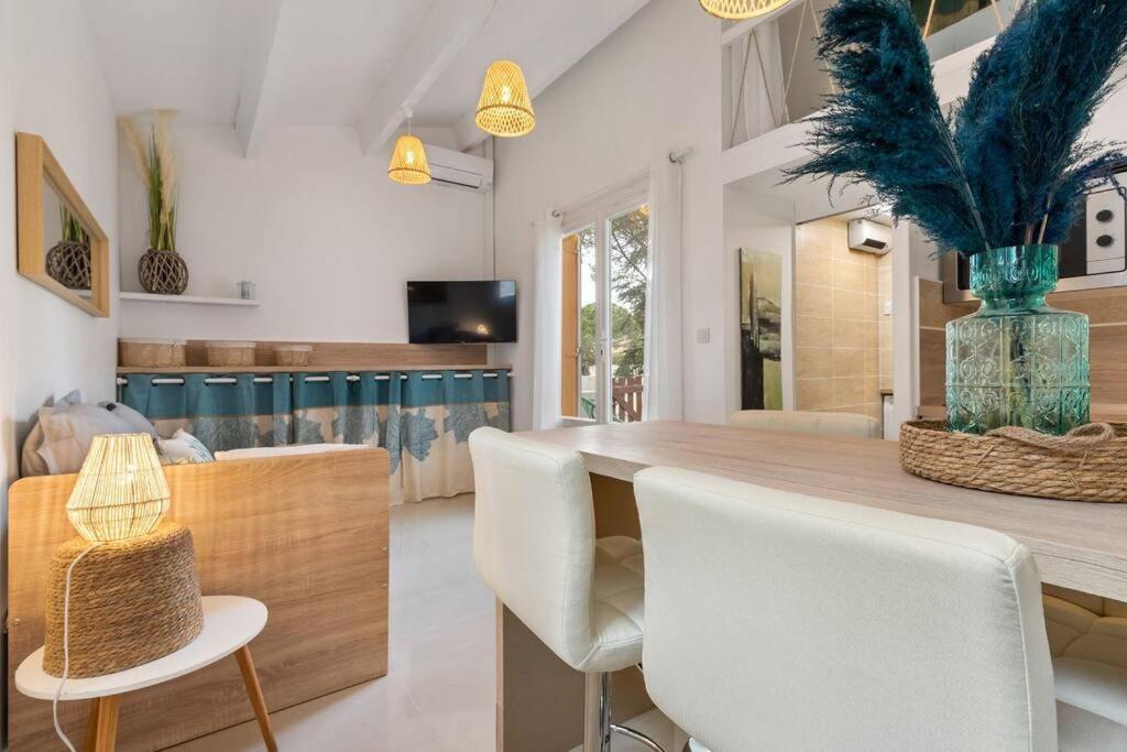 Appartement Pinede Proche Village Naturiste Agde Exterior photo