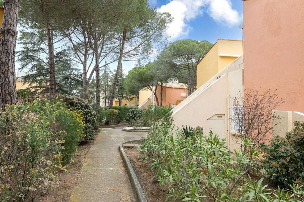 Appartement Pinede Proche Village Naturiste Agde Exterior photo