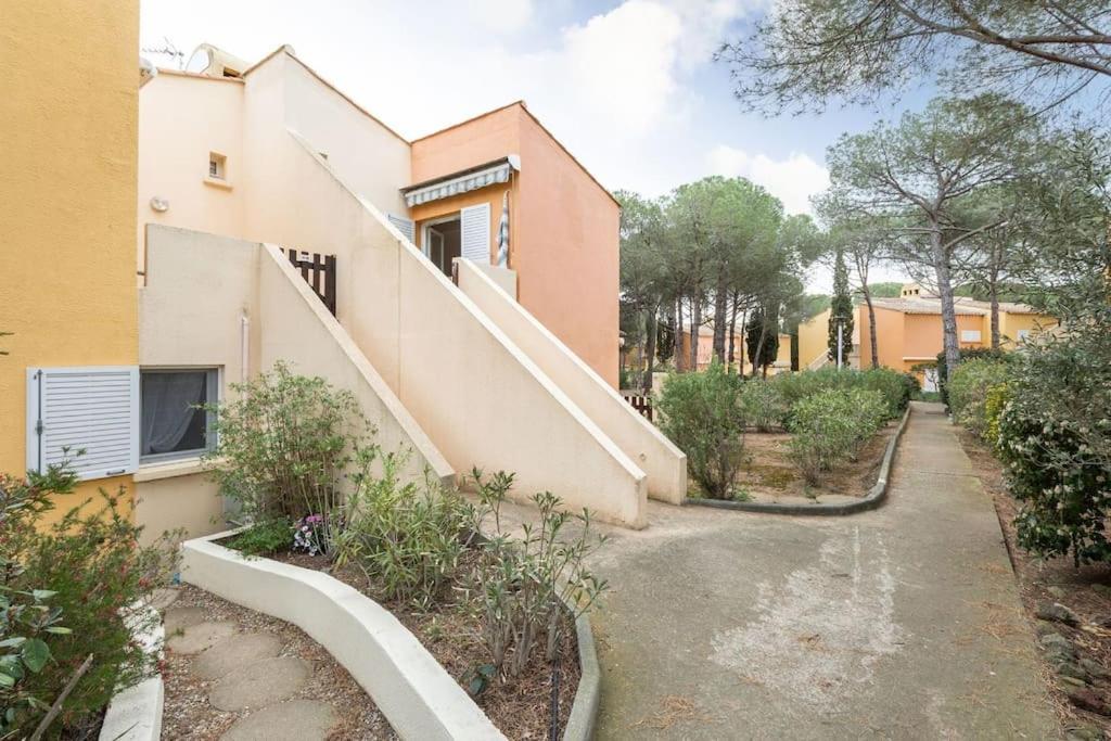 Appartement Pinede Proche Village Naturiste Agde Exterior photo